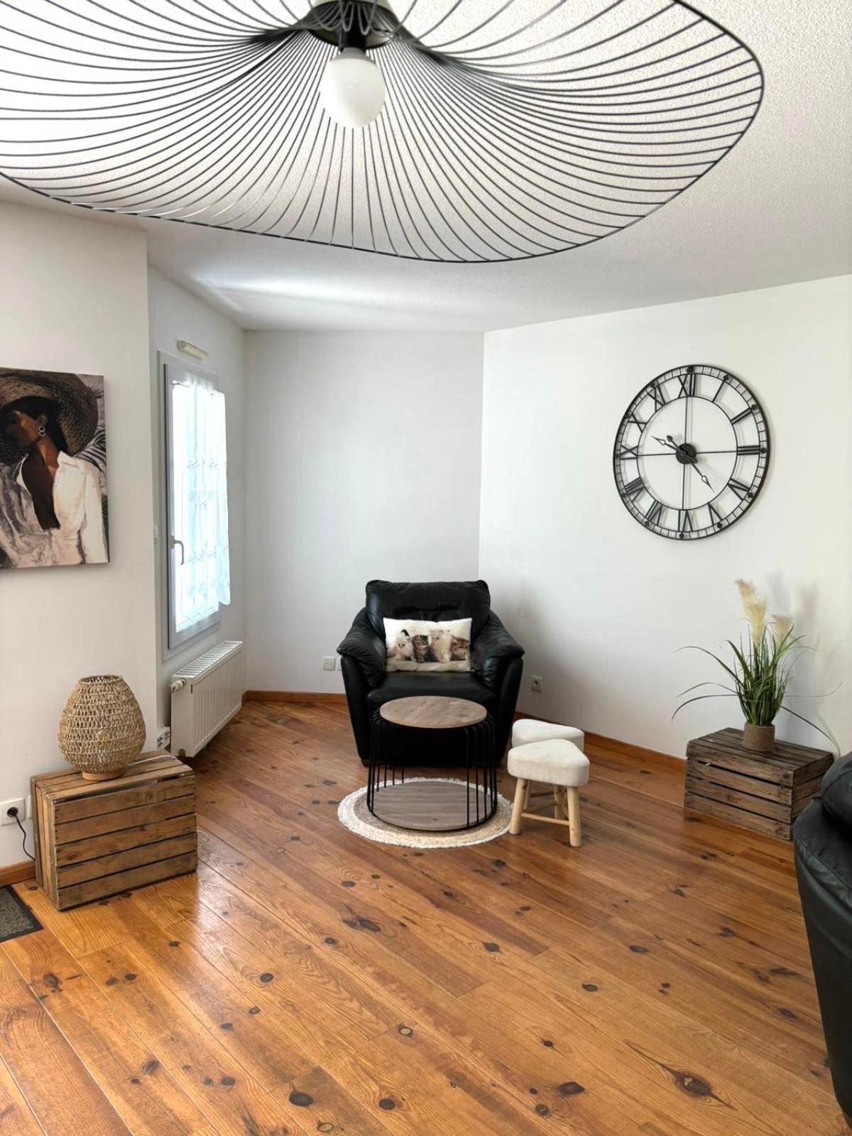 Appartement Spacieux Au Calme Vannes Bagian luar foto